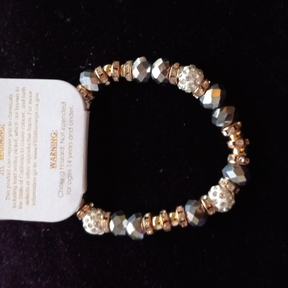 Beautiful bracelets - Picture 3 of 3